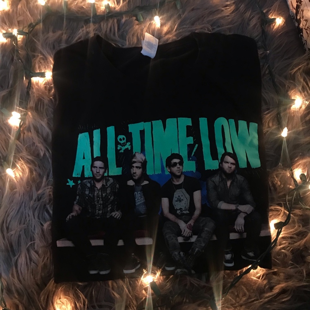 Hot topic All Time Low T-shirt XL